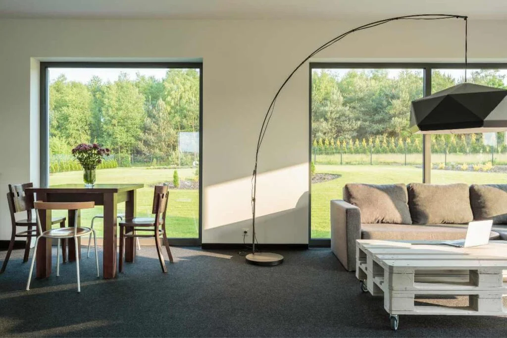 How Energy Efficient Windows Can Make Your Home More Comfortable: A Comprehensive Guide 1 Energy efficient windows